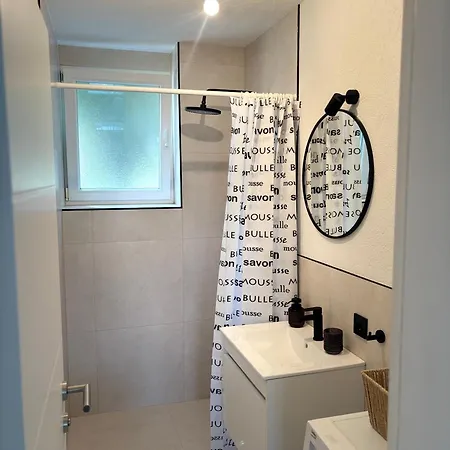 Lena Apartment *